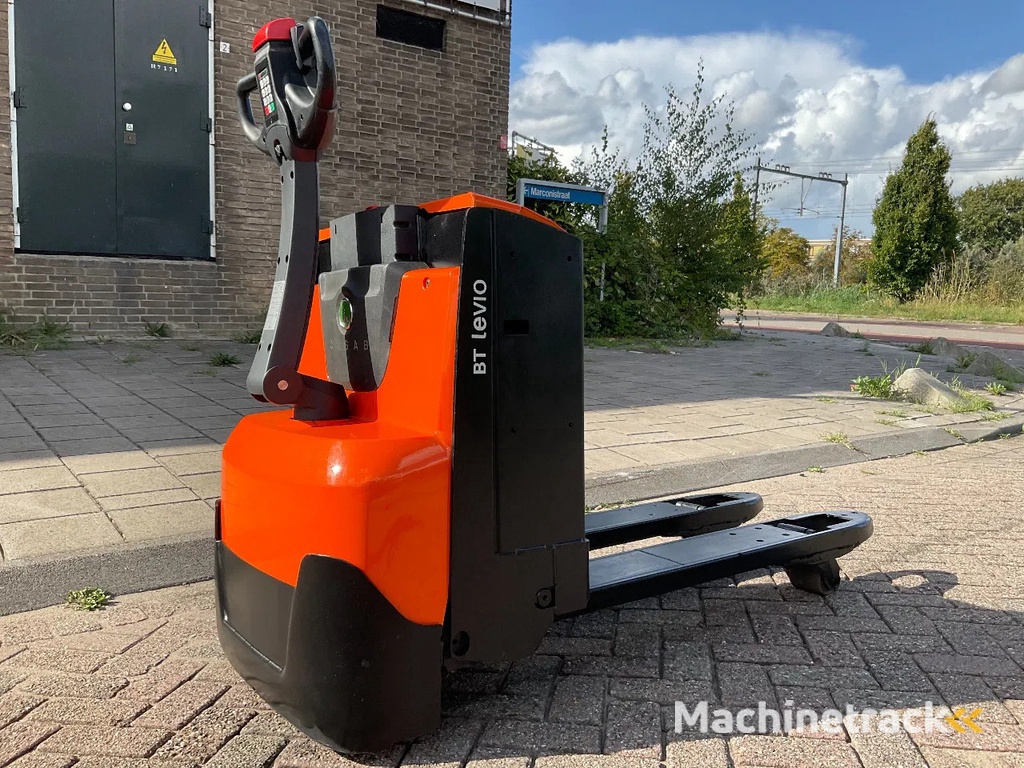 CESAB P218 1800KG PALLETWAGEN / HEFTRUCK