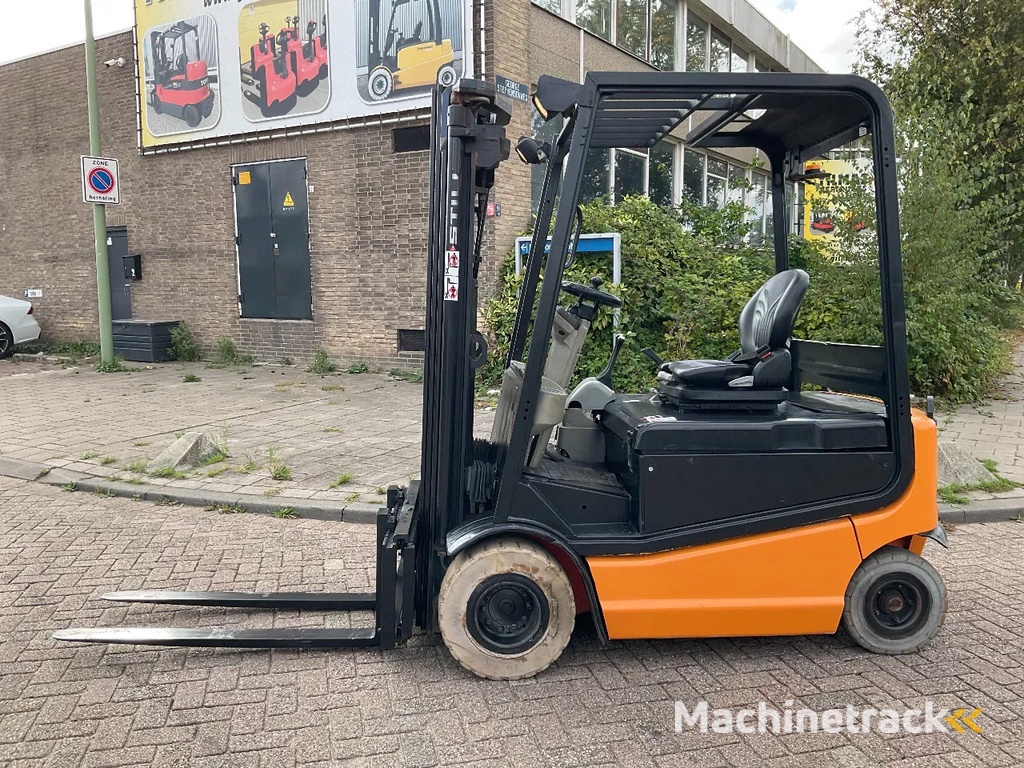 Still R60-25 2500KG 4.93METER HEFTRUCK