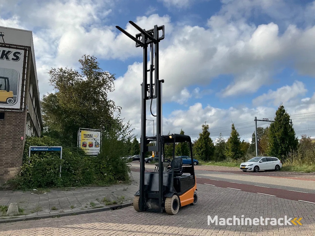 Still R60-25 2500KG 4.93METER HEFTRUCK