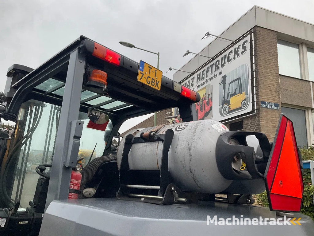 Toyota 8FBC70U 7000KG 3.30METER HEFTRUCK