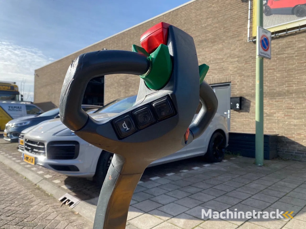 Jungheinrich ELE 16 1600KG PALLETWAGEN / HEFTRUCK