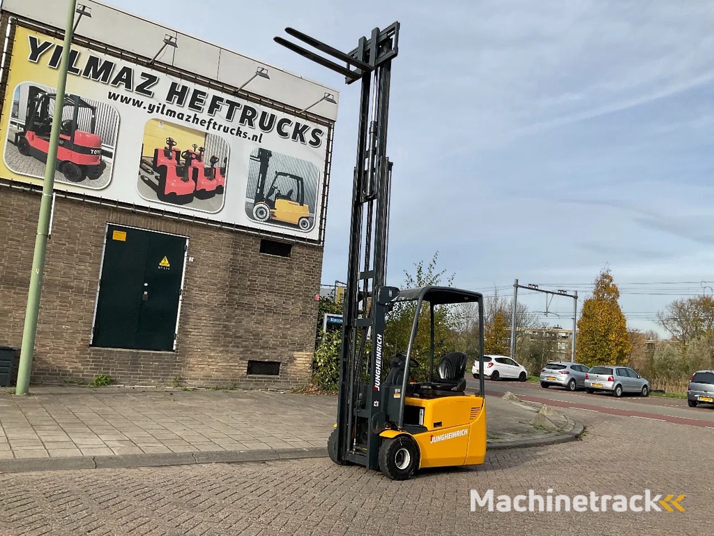 Jungheinrich EFG115 1500KG 4.50METER HEFTRUCK