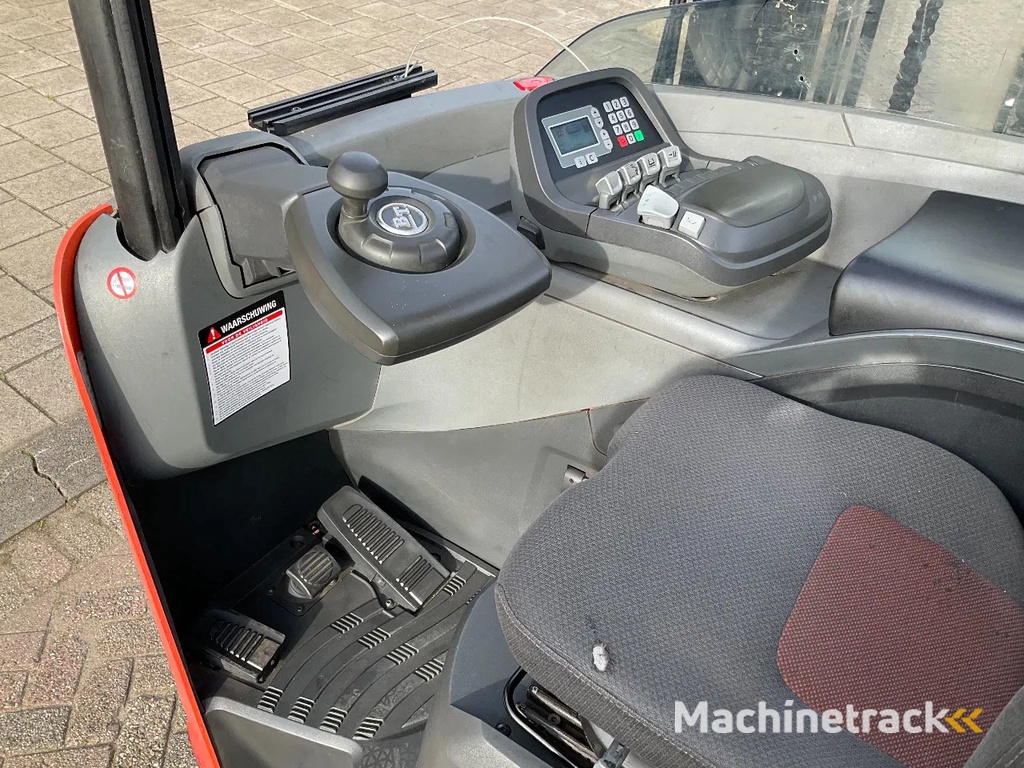 BT RRE160 1600KG 9.00METER REACHTRUCK / HEFTRUCK