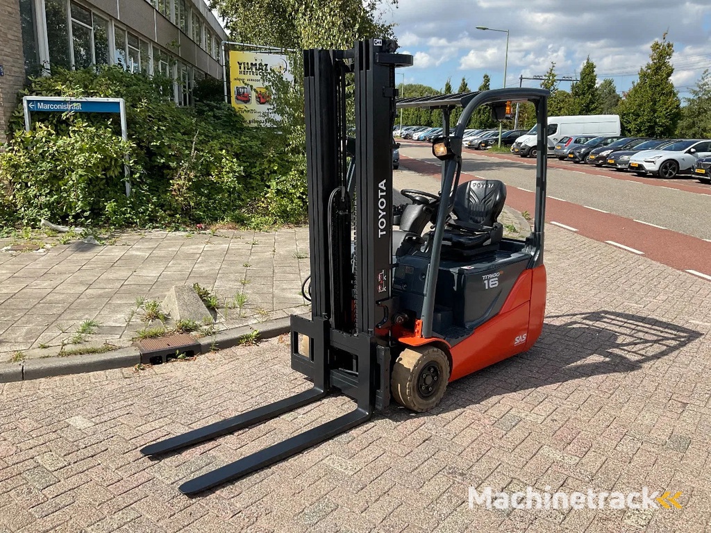 Toyota 8FBEKT16 1600KG 5.00METER HEFTRUCK