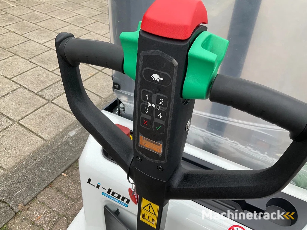 Bobcat LSM12N-I 1200KG LITHIUM INITIEEL STAPELAAR / HEFTRUCK