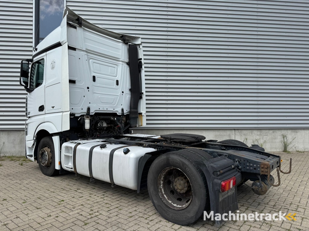 Mercedes-BenzActros 1845 / Euro 5 / 2 Tanks / 2 In Stock