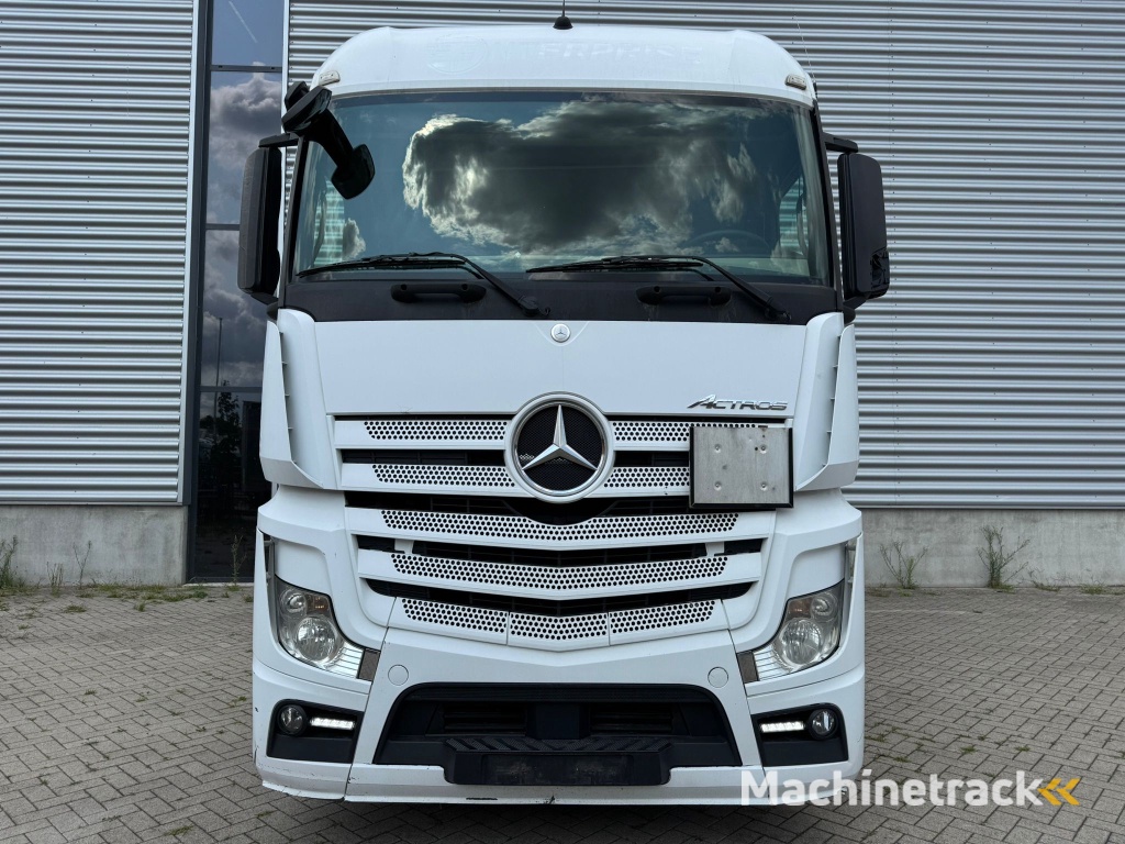 Mercedes-BenzActros 1845 / Euro 5 / 2 Tanks / 2 In Stock