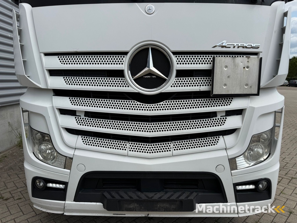 Mercedes-BenzActros 1845 / Euro 5 / 2 Tanks / 2 In Stock