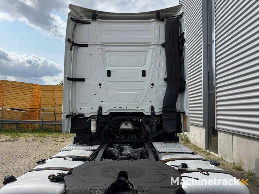 Mercedes-BenzActros 1845 / Euro 5 / 2 Tanks / 2 In Stock