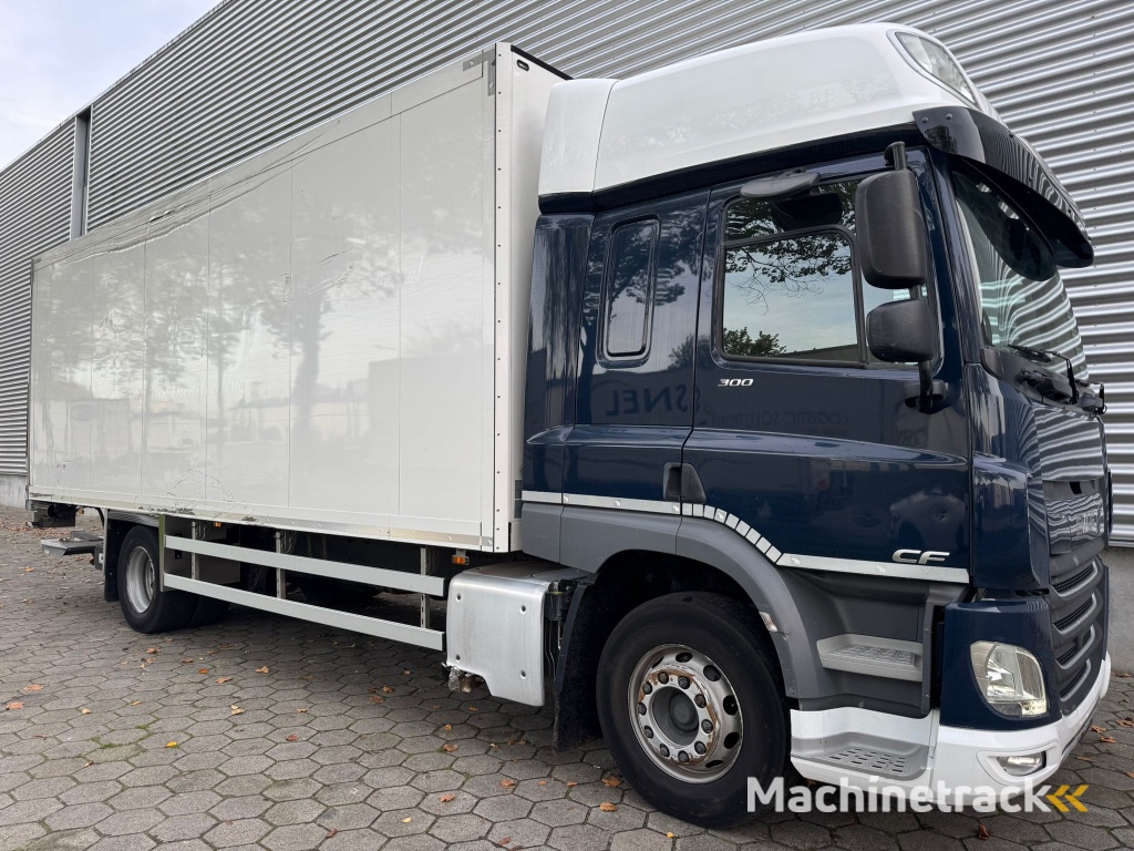 DAFCF 300 SC / Euro 6D / Tail Lift / Belgium Truck