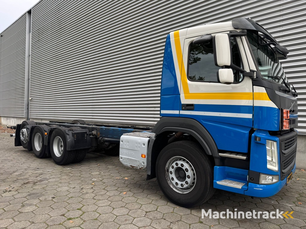 VolvoFM 410 / 8X4 / I-Shift / ADR / Tridem / TUV: 6-2026 / NL Truck