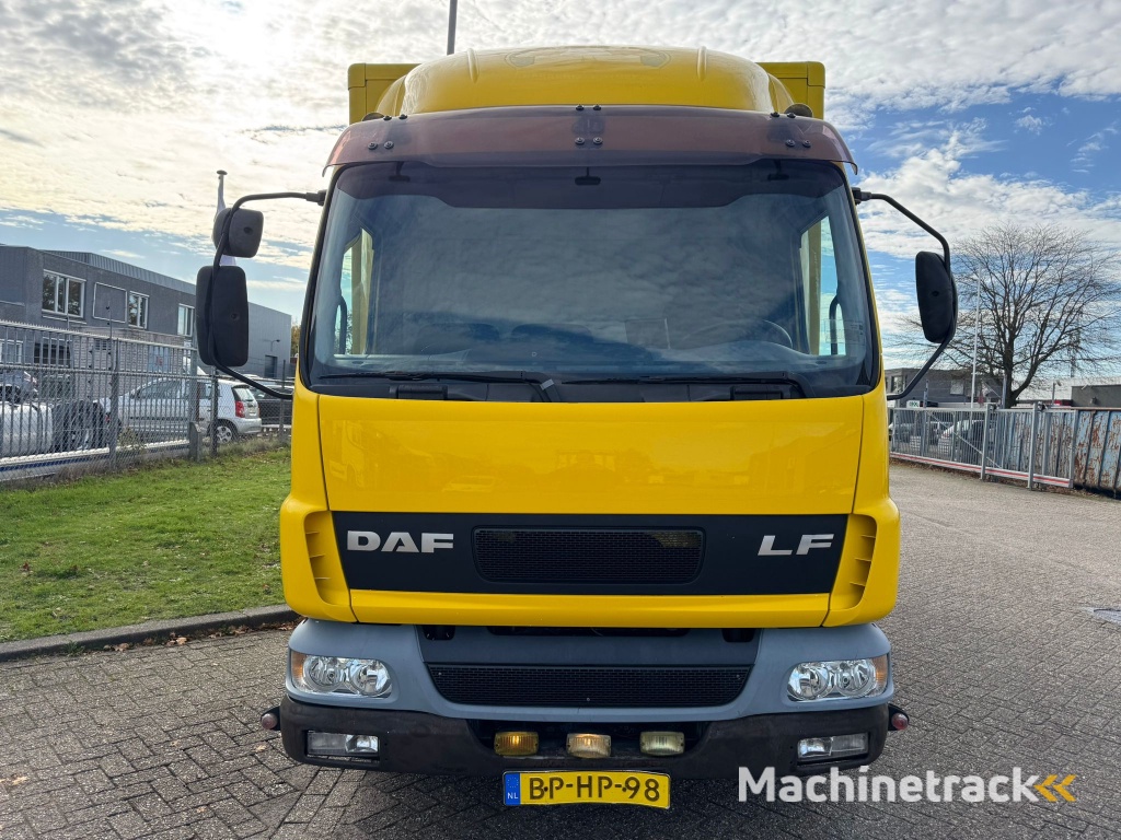 DAFLF 45.180 / Manual / Tail Lift / NL Truck