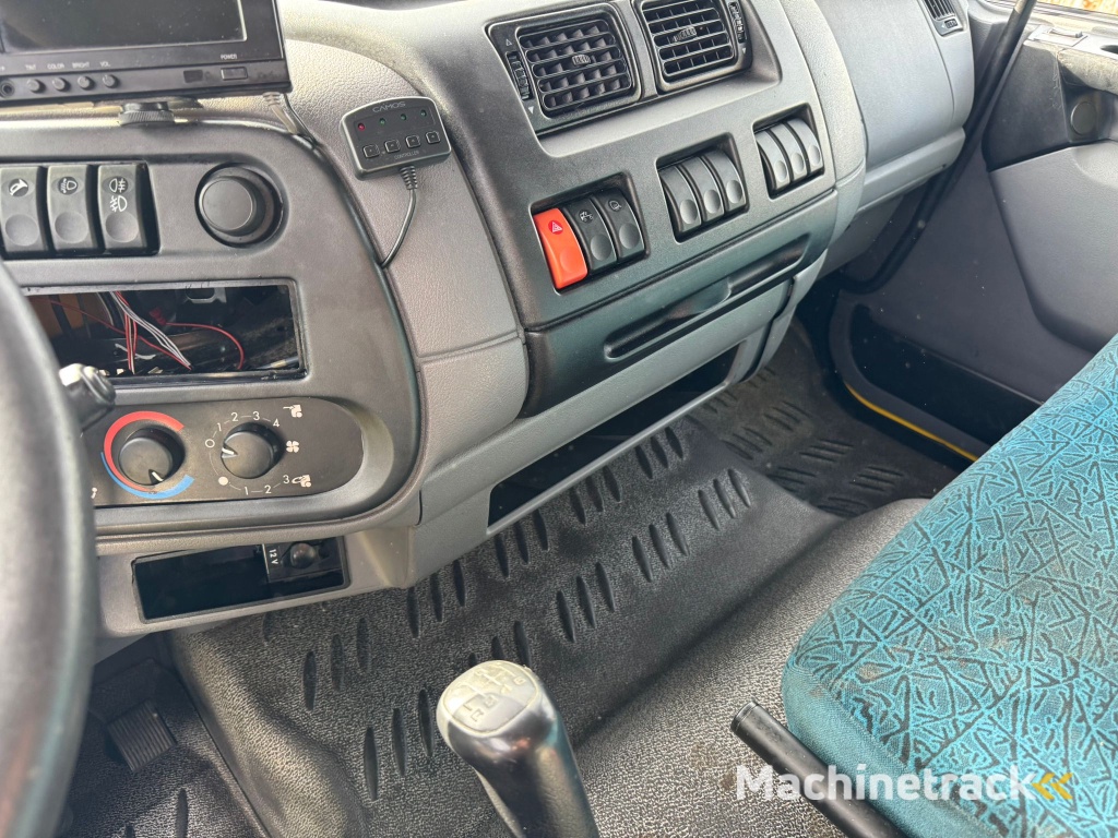 DAFLF 45.180 / Manual / Tail Lift / NL Truck