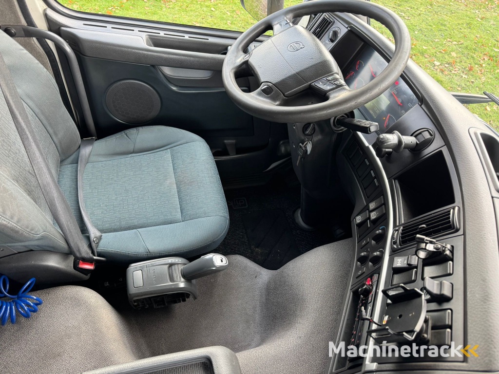 VolvoFM 330 / I-Shift / Euro 5 / TUV: 6-2025 / NL Truck