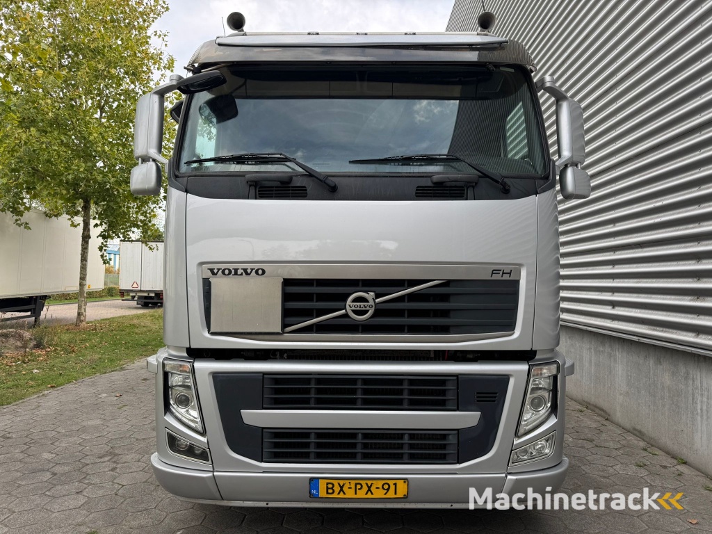 VolvoFH 500 / 8X4 / Palfinger S260Z96 / VDL Hook / NL Truck
