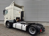 Minituur van DAFXF 460 / Manual / Retarder / Mega  / Roof Klima / TUV:1-2026 / NL Truck