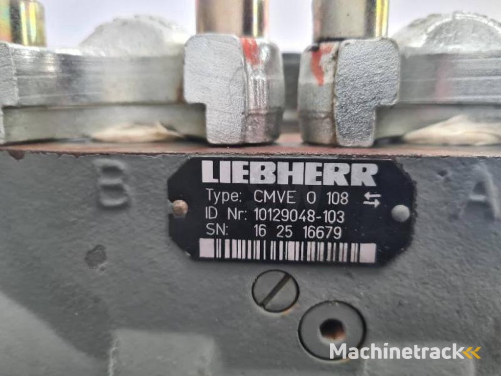 Liebherr R926COMP