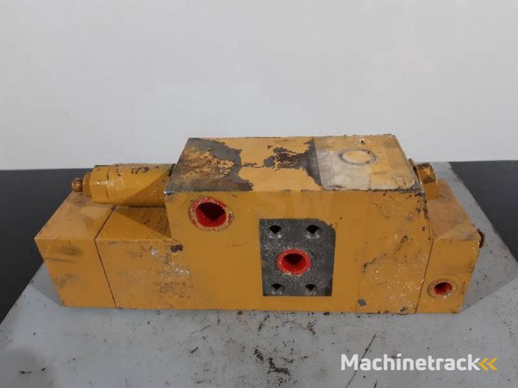 Caterpillar M315