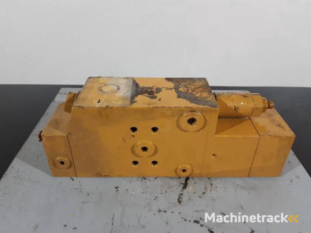 Caterpillar M315