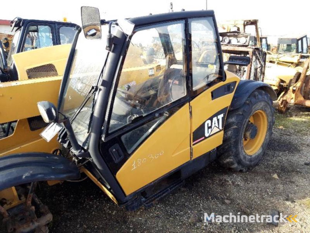 Caterpillar TH220B
