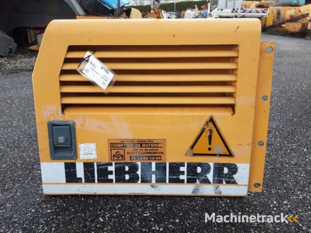 Liebherr R900