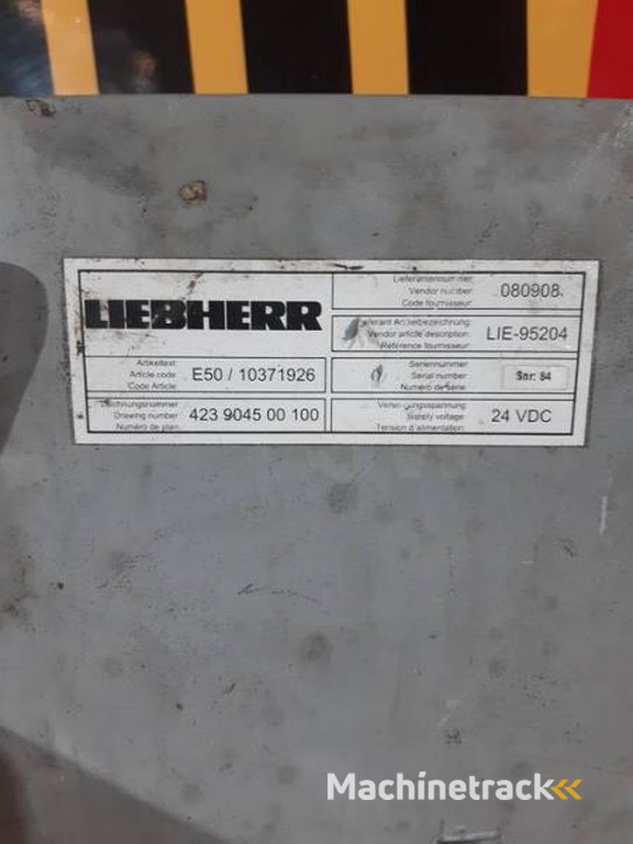 Liebherr R916