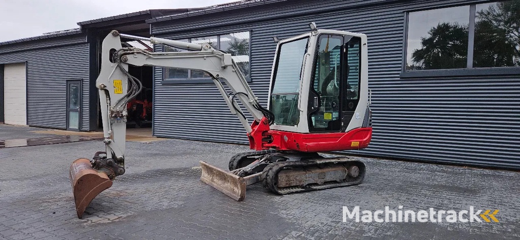 Takeuchi TB228
