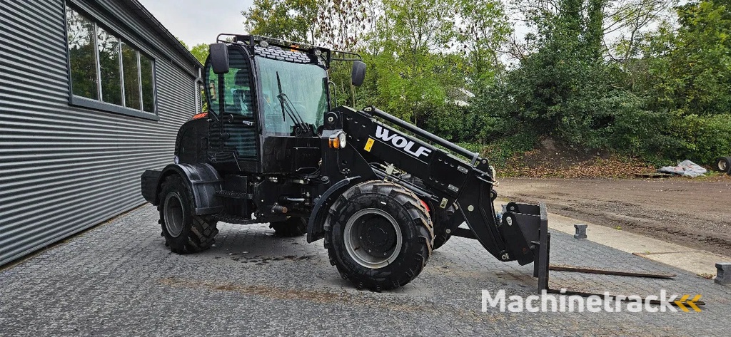 Wolf WL 825 telescopic loader