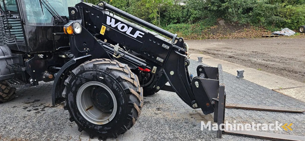 Wolf WL 825 telescopic loader