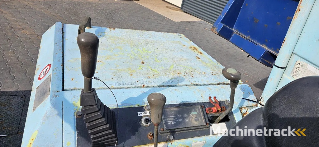 Yanmar C30r rupsdumper