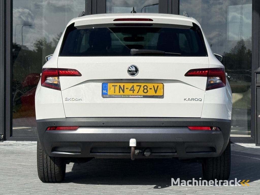 ŠKODA Karoq 1.0 TSI Amb. Bns Verw. Sportstoelen | Trekhaak | PDC