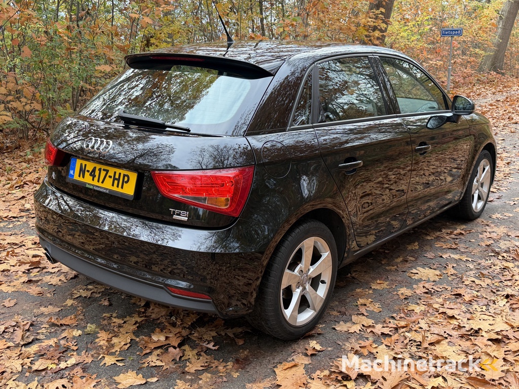 Audi A1 Sportback 1.0 TFSI Advance Sport Clima | Navi | PDC | Bluetooh