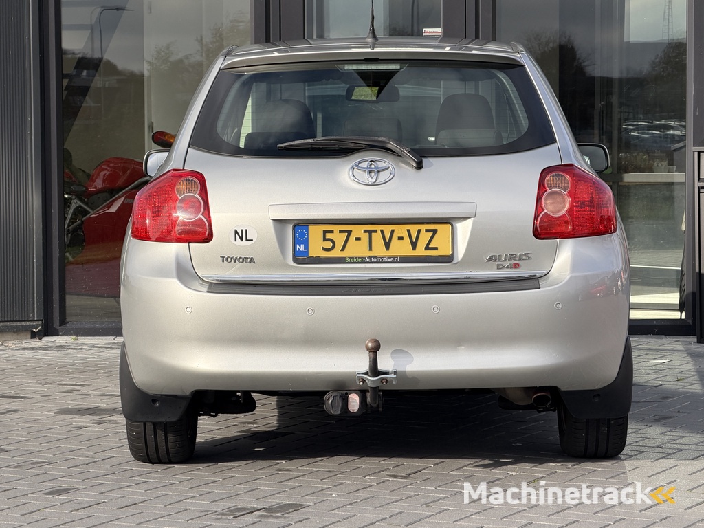 Toyota Auris 2.0 D-4D Luna Business Clima | Navi | PDC | 189 dkm NAP