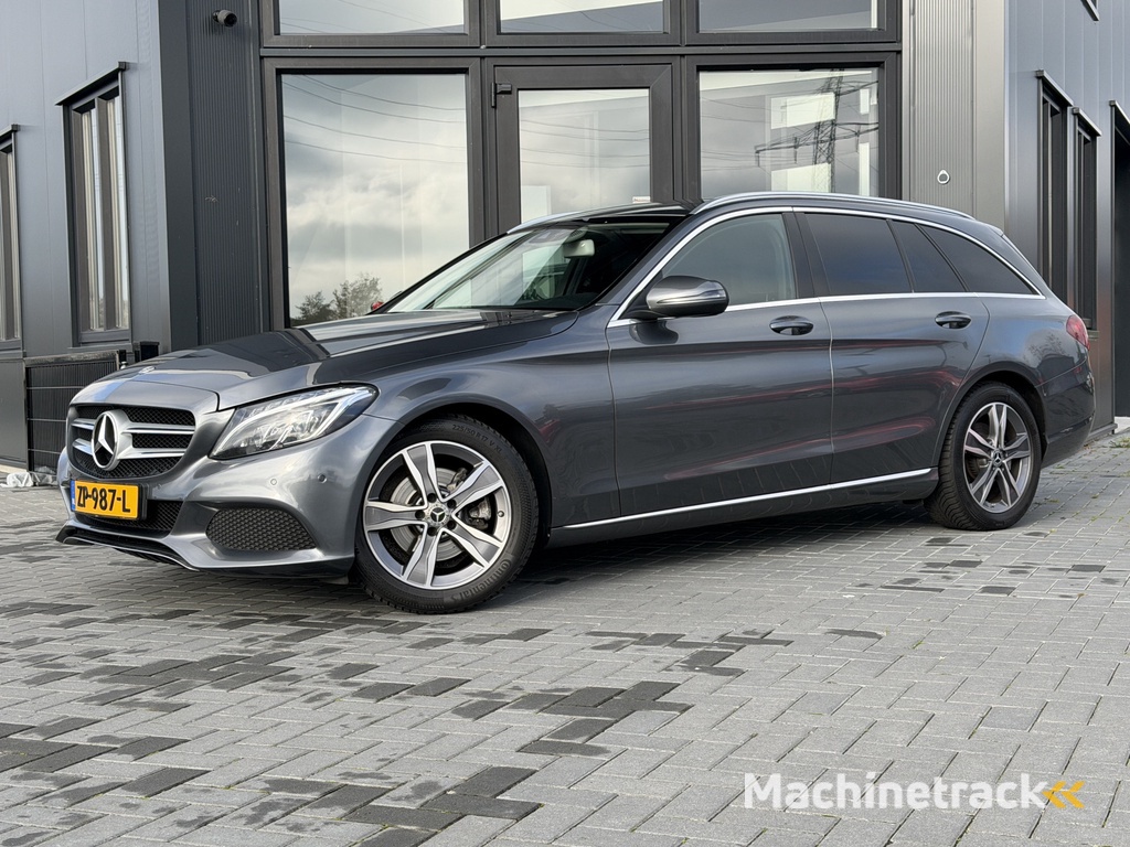 Mercedes-Benz C-klasse Estate 200 Premium Plus Verw. stoelen | Trekhaak | Nwe Onderhoud & APK