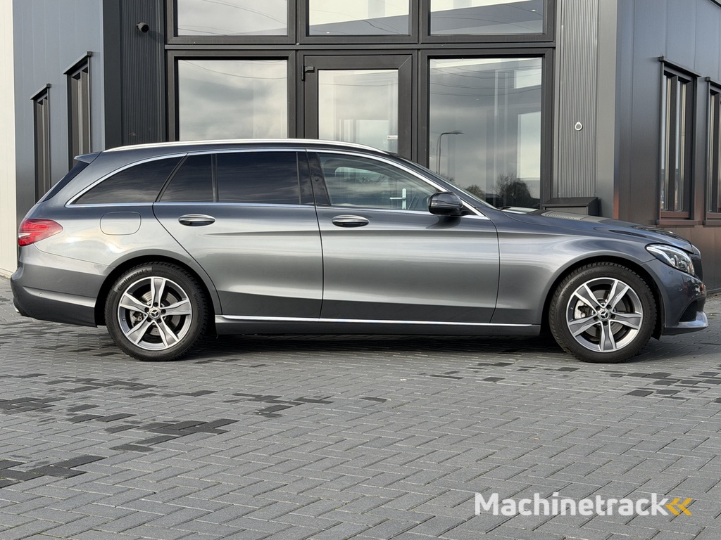 Mercedes-Benz C-klasse Estate 200 Premium Plus Verw. stoelen | Trekhaak | Nwe Onderhoud & APK