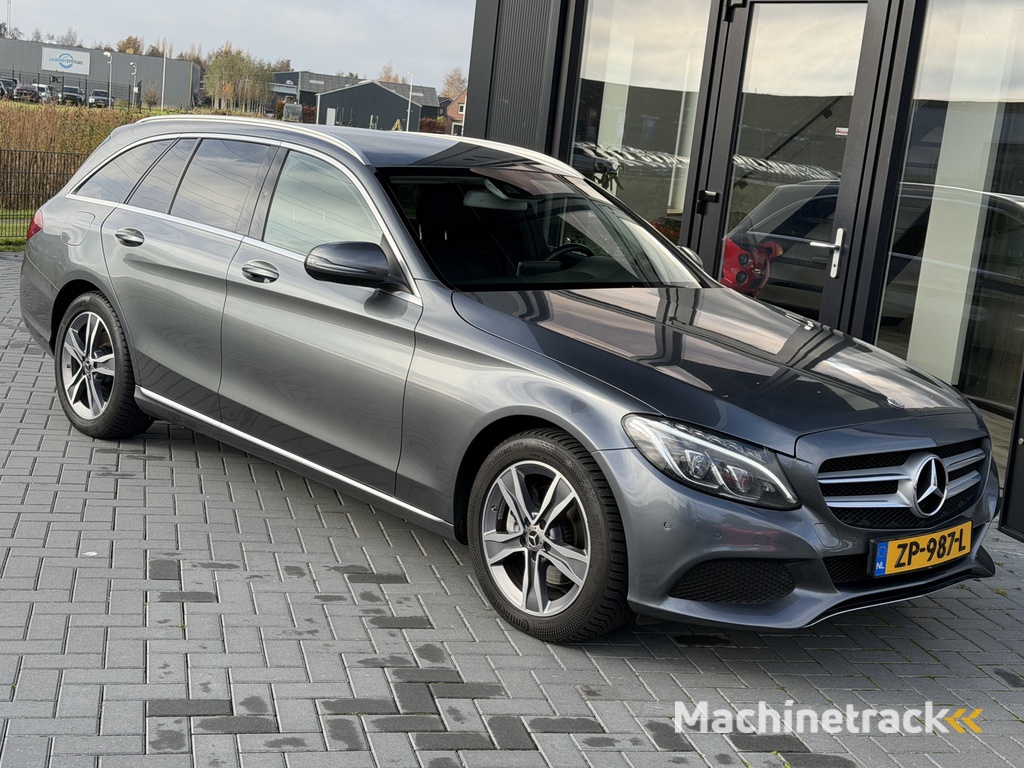 Mercedes-Benz C-klasse Estate 200 Premium Plus Verw. stoelen | Trekhaak | Nwe Onderhoud & APK
