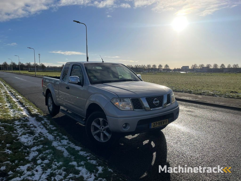 Nissan Navara 2.5 DCI King CAB 4WD