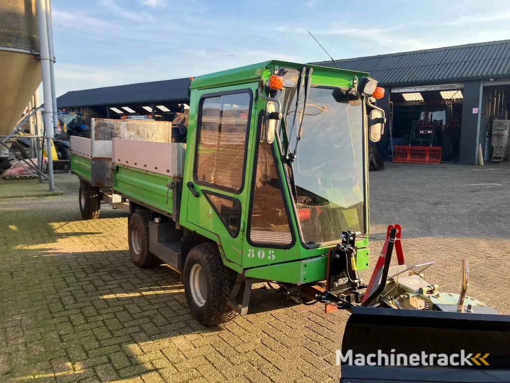 Nimos met sneeuwschuif combi