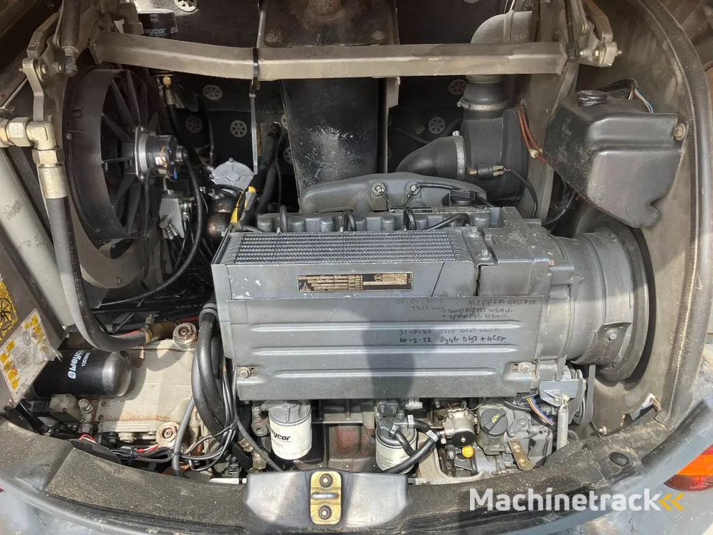 Atlas AR70 Shovel Loader