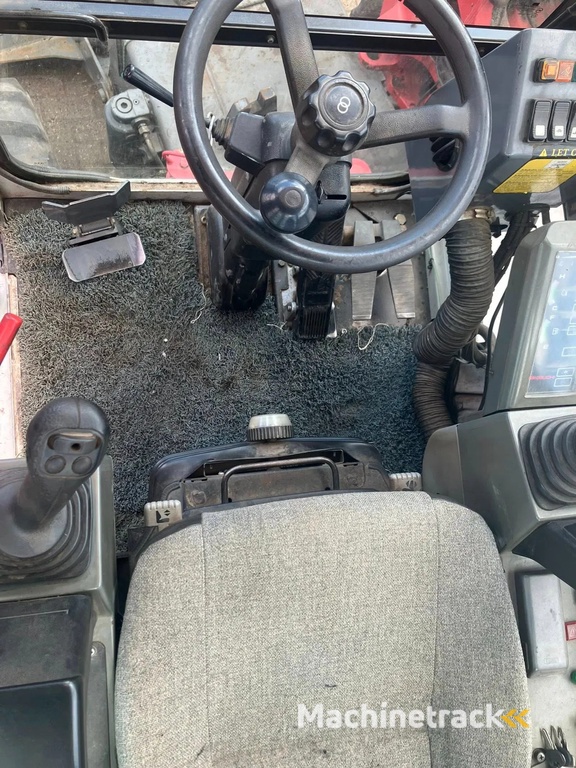 Takeuchi TB175W Bandenkraan