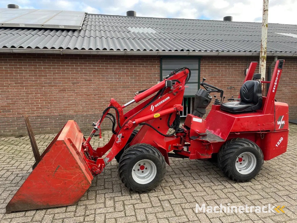 Weidemann 1230 Shovel Loader