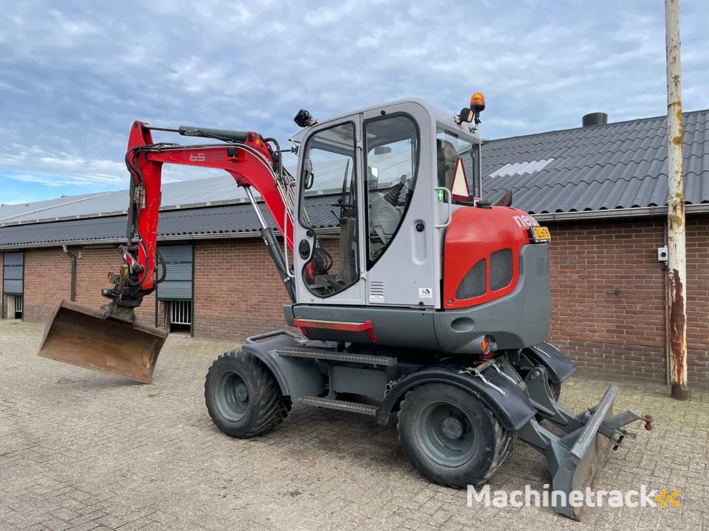 Neuson 6503 WD Bandenkraan