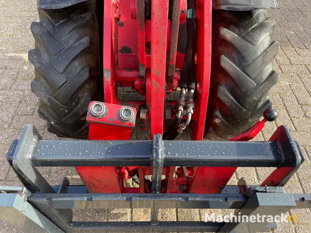 Schäffer 2336 SLT Shovel Loader