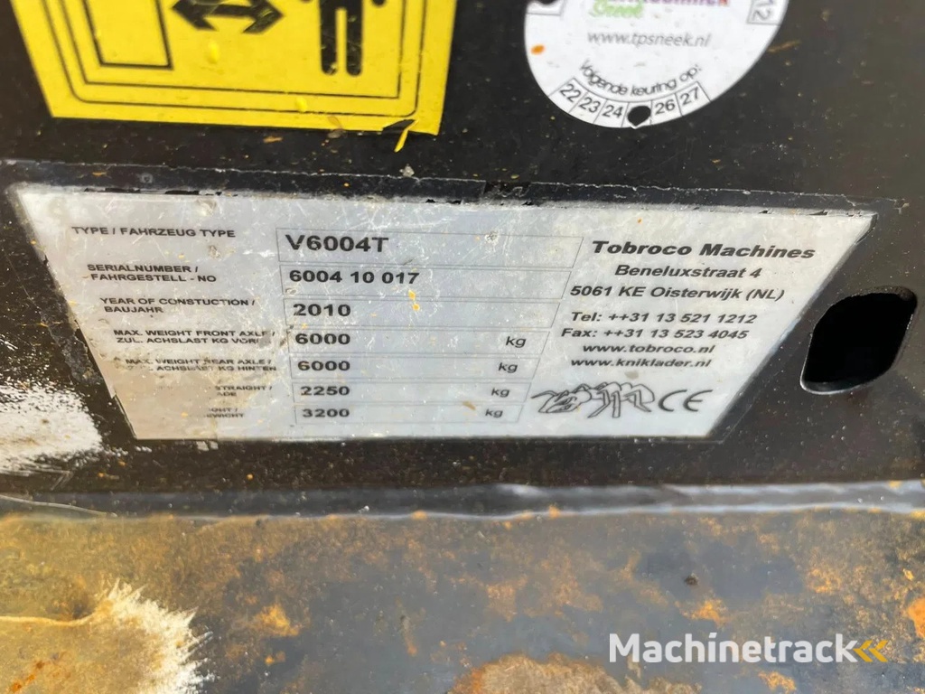 Giant V6004T Shovel Loader