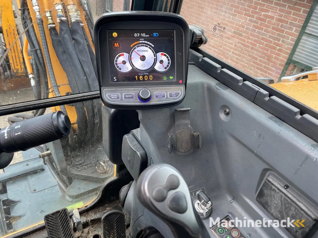 Hyundai 55W-9A Mobiele kraan