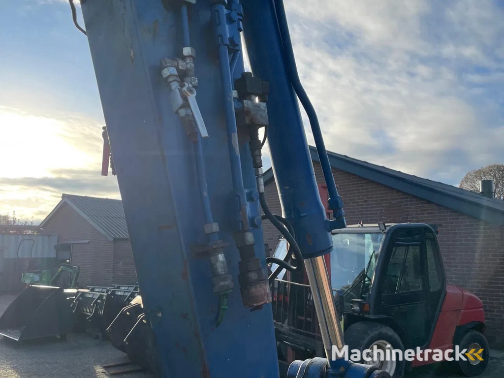 Kato HD307 Graafmachine