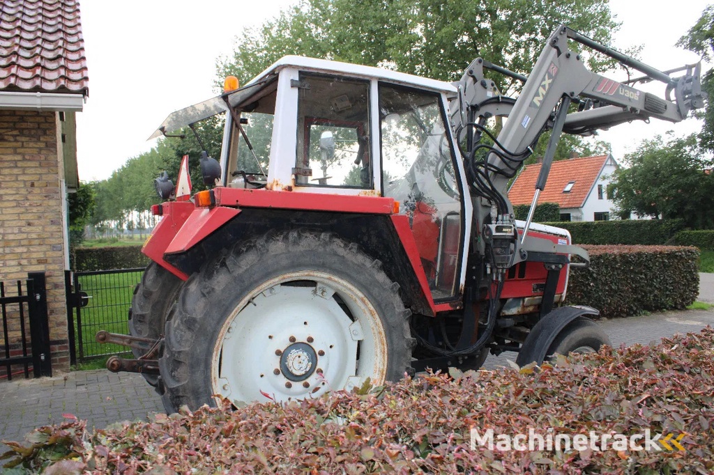 Steyr 8080 met voorlader