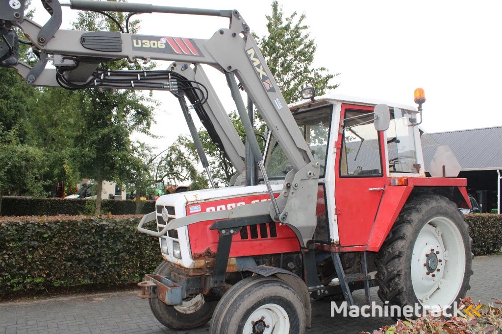 Steyr 8080 met voorlader