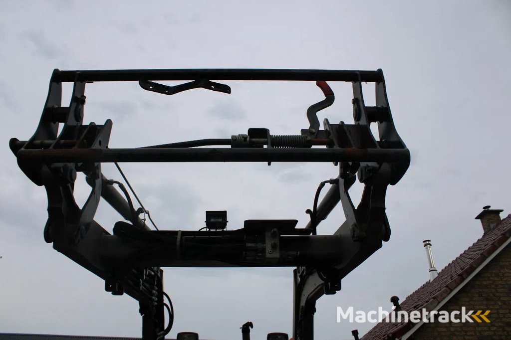 Steyr 8080 met voorlader