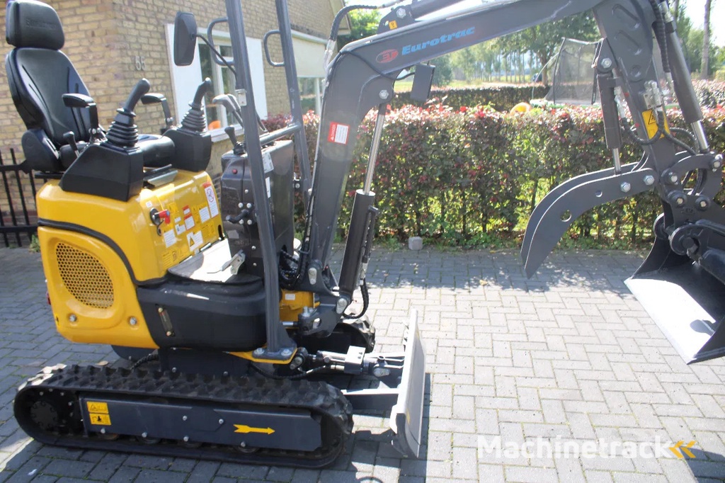 Eurotrac HE 12 servo